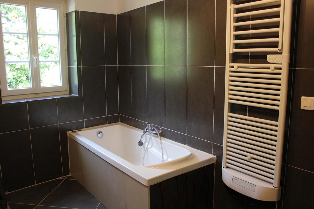Gite De Bezut Baron  Habitación foto