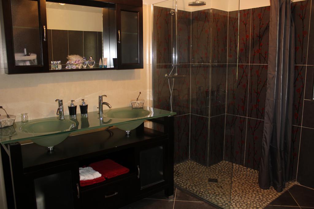 Gite De Bezut Baron  Habitación foto